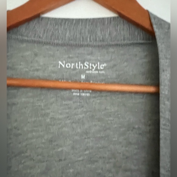 Elegant robe - Picture 5 of 5